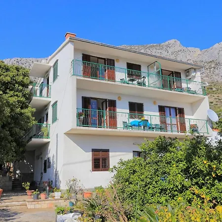 11588a Apartment